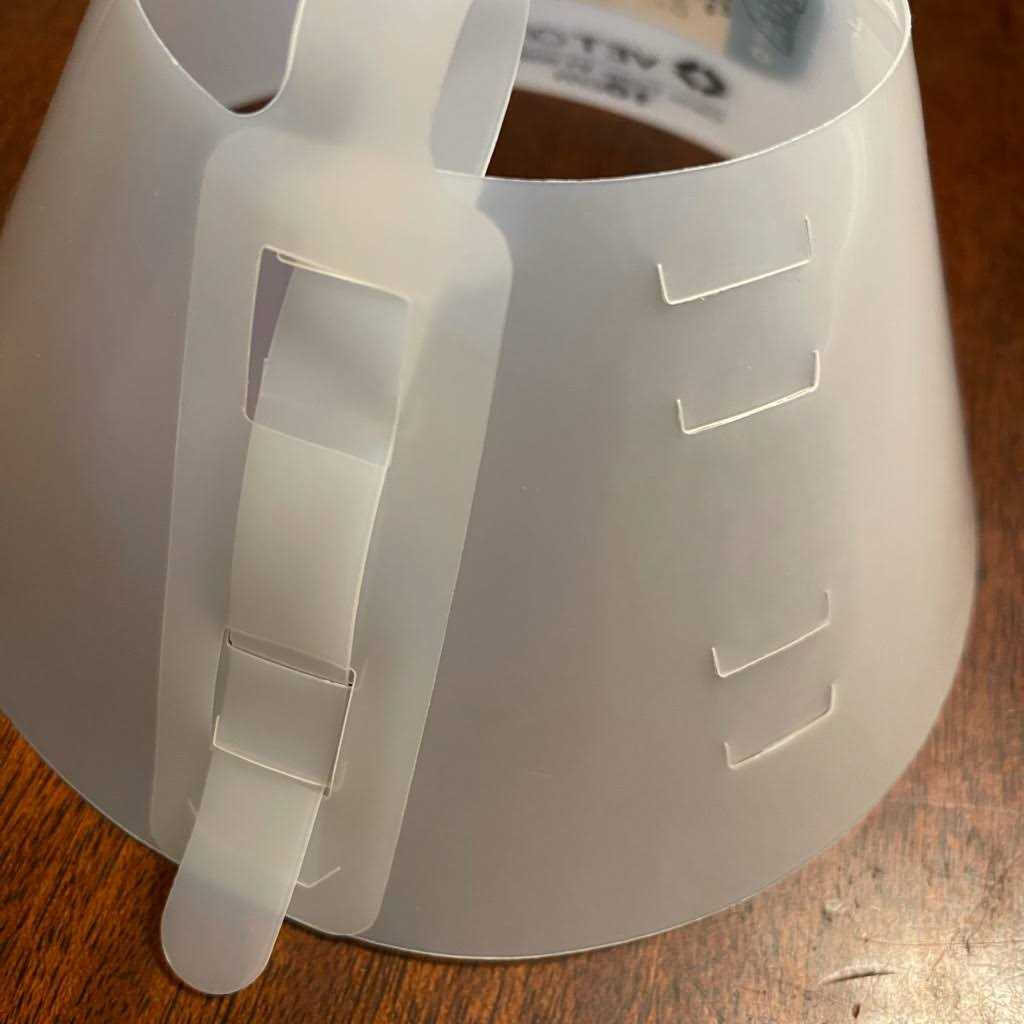 Elizabethan Collar W65755
