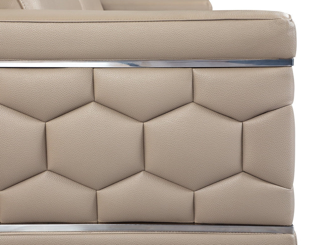 Loveseat V946