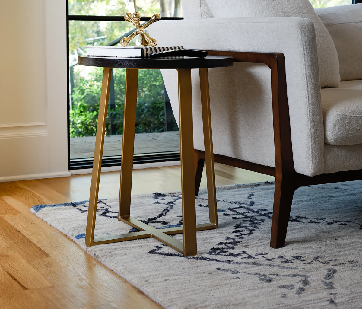 Black Wood Round Side Table E31953