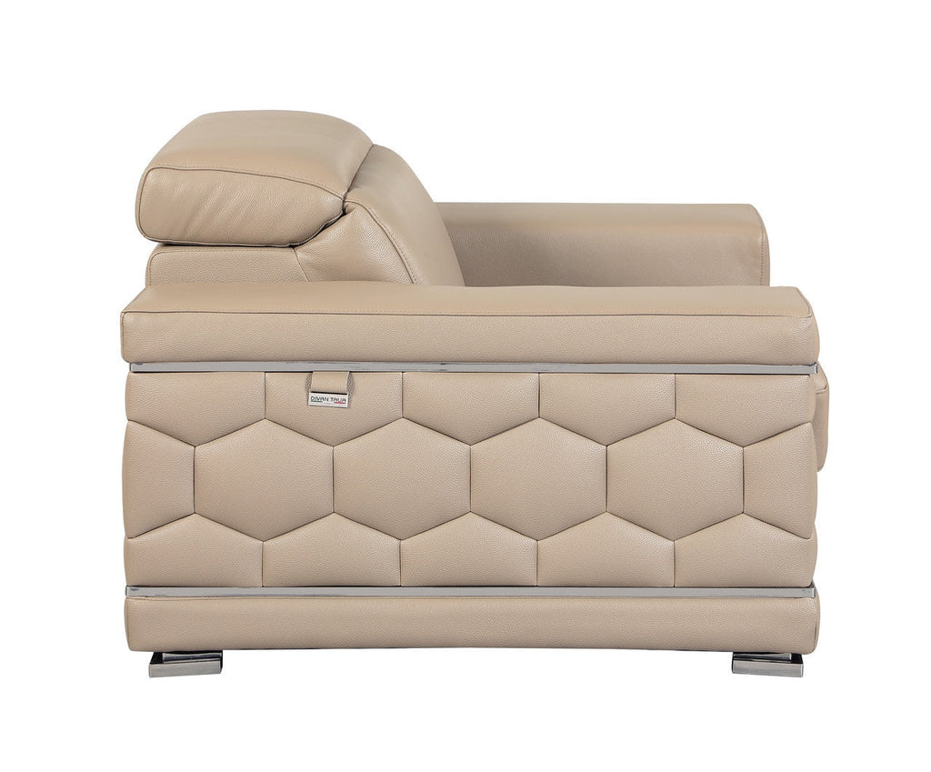 Loveseat V946