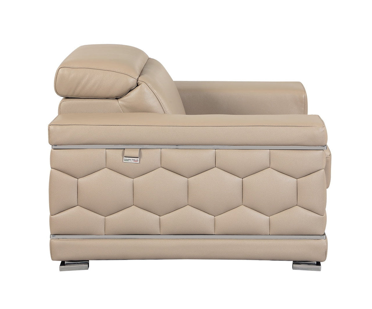 Loveseat V946