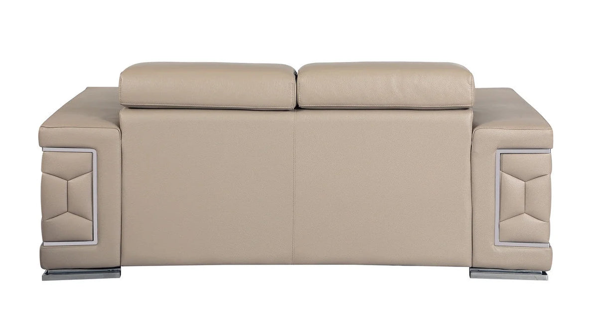 Loveseat V946